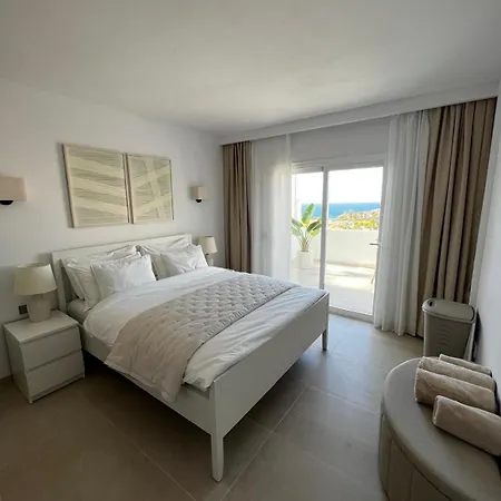 Sweet Tenerife, Ocean View Apartament *